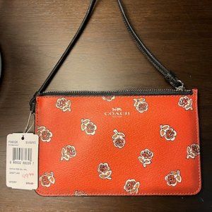 NWT Coach Sienna Rose Floral Wristlet